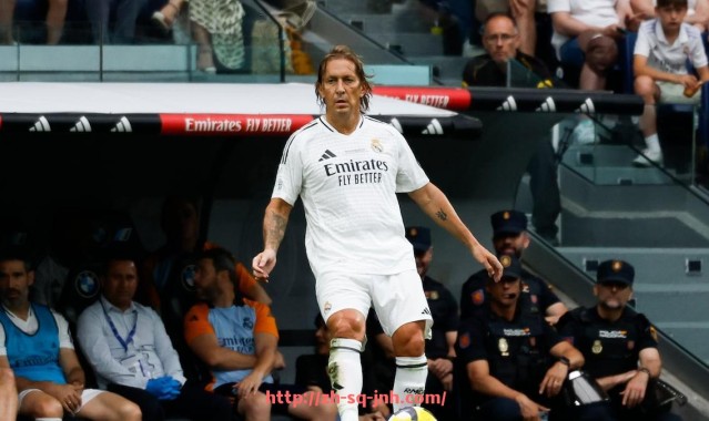 金年会体育-意甲与英超历年冠军分布对比：竞争力分析